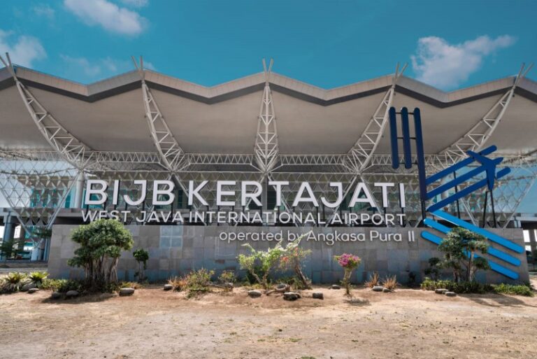 Bandara Internasional Jawa Barat (BIJB) Kertajati di Kabupaten Majalengka disiapkan sebagai salah satu bandara alternatif untuk menampung penerbangan yang terdampak gangguan operasional akibat sebaran abu vulkanik Gunung Anak Krakatau. Foto: Istimewa